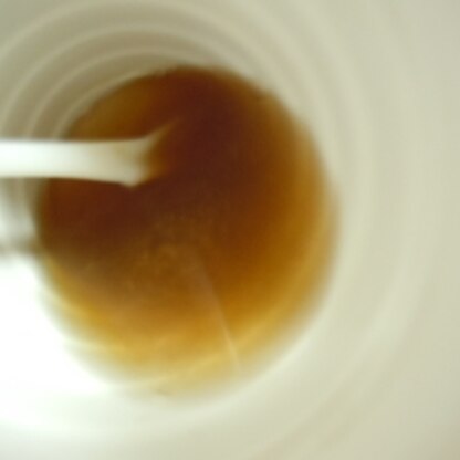 ｵﾊﾖ─ヽ(･∀･`o)(o´･∀･`o)(o´･∀･)ﾉ─ｩ朝のお弁当仕込みつつ❤寒すぎて先に飲んじゃった＾＾；ほっこり出来る蜂蜜の味がいいわ❤うまごっち～❤